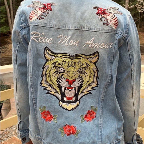 📌 NWT Denim Co Embroidered TIGER Jean Jacket - Picture 7 of 7